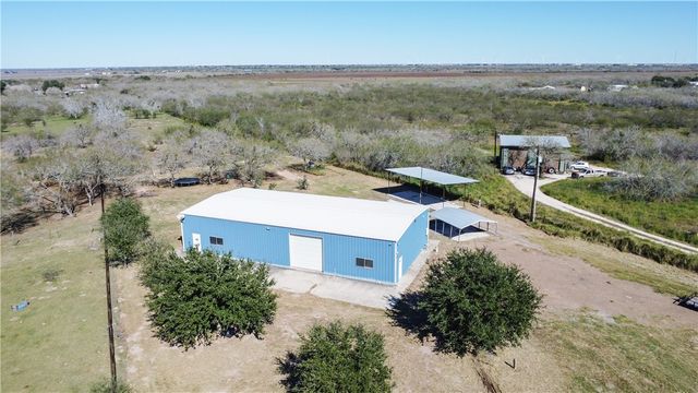 23250 CR 1038, Mathis, TX 78368