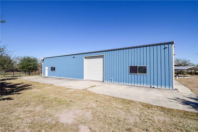 23250 CR 1038, Mathis, TX 78368