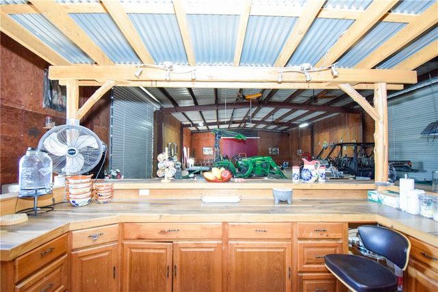 23250 CR 1038, Mathis, TX 78368