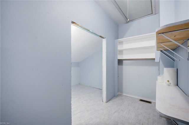 20 B Freeman DR, Poquoson, VA 23662