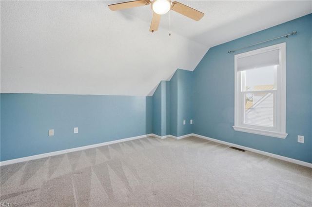 20 B Freeman DR, Poquoson, VA 23662