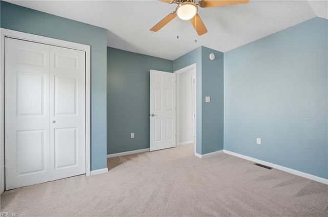 20 B Freeman DR, Poquoson, VA 23662