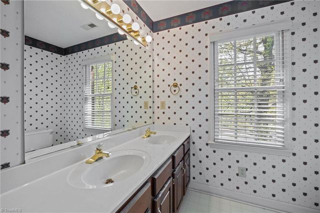 7291 Pellinore Drive, Pfafftown, NC 27040