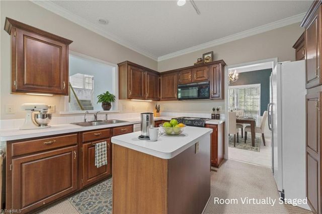 7291 Pellinore Drive, Pfafftown, NC 27040