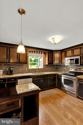 1149 FAWN GROVE RD, New Park, PA 17352