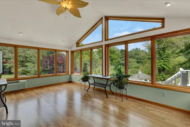 1149 FAWN GROVE RD, New Park, PA 17352