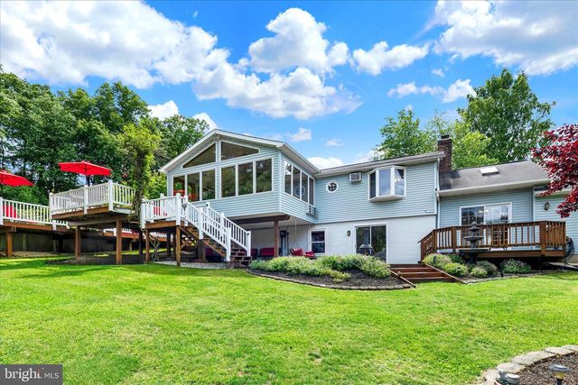 1149 FAWN GROVE RD, New Park, PA 17352