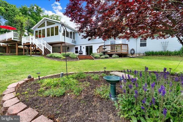 1149 FAWN GROVE RD, New Park, PA 17352