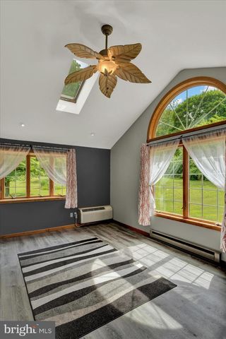 1149 FAWN GROVE RD, New Park, PA 17352