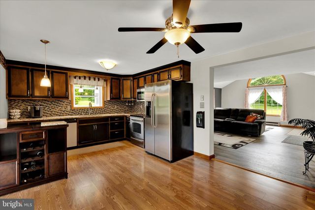 1149 FAWN GROVE RD, New Park, PA 17352