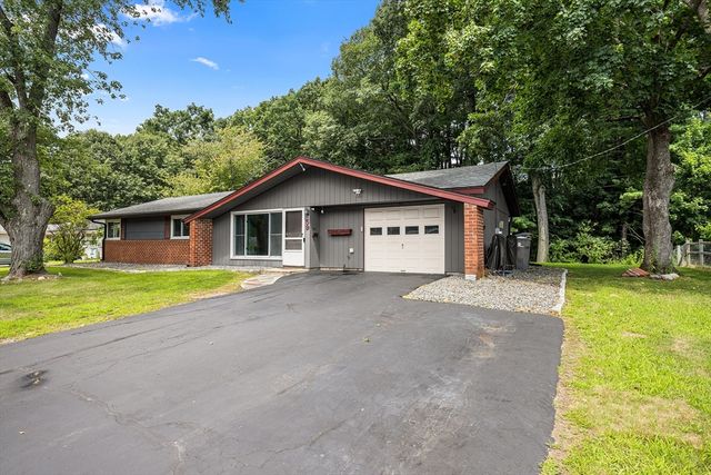 59 Eaton Rd, Framingham, MA 01701