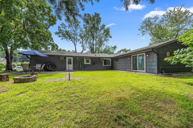 59 Eaton Rd, Framingham, MA 01701