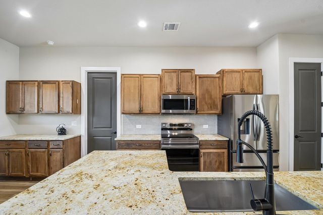 21422 Santa Rosa Ave, Lago Vista, TX 78645