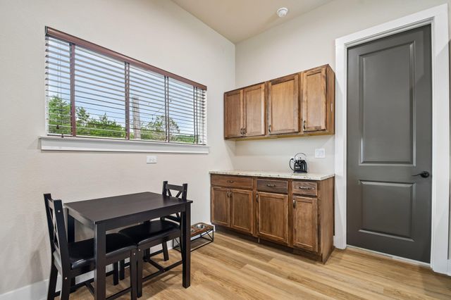 21422 Santa Rosa Ave, Lago Vista, TX 78645