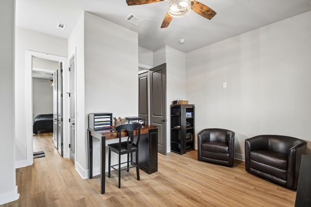 21422 Santa Rosa Ave, Lago Vista, TX 78645