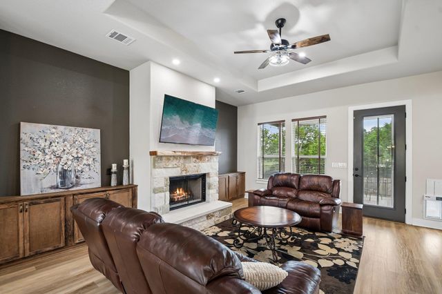 21422 Santa Rosa Ave, Lago Vista, TX 78645