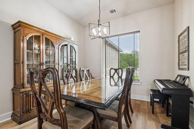 21422 Santa Rosa Ave, Lago Vista, TX 78645