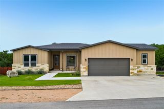 21422 Santa Rosa Ave, Lago Vista, TX 78645