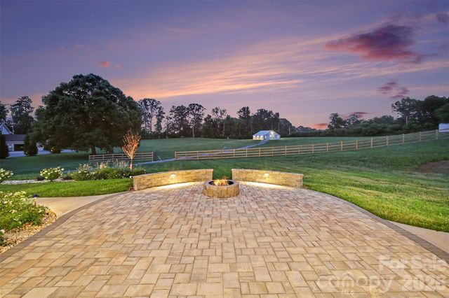 1012 Marthas Meadow Lane, Monroe, NC 28112