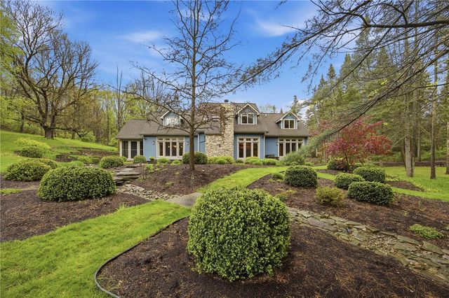 7 SCR Lane, Perinton, NY 14564