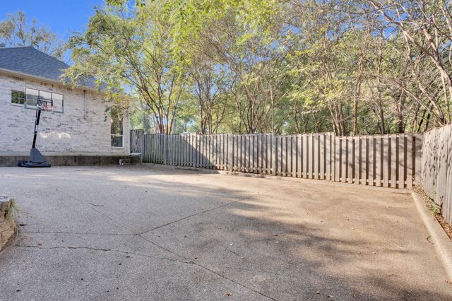 141 Chambers Drive, Italy, TX 76651