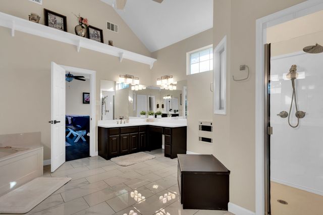 141 Chambers Drive, Italy, TX 76651