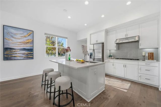 148 Follyhatch, Irvine, CA 92618