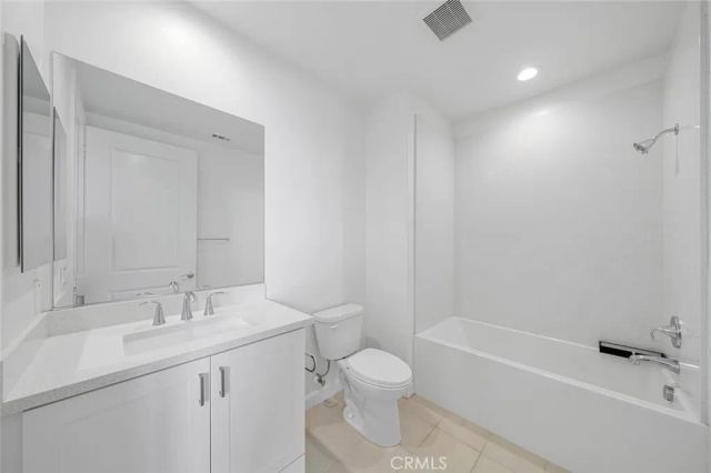 148 Follyhatch, Irvine, CA 92618