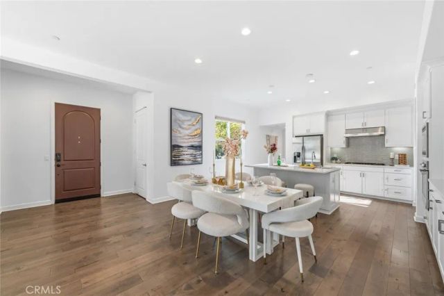 148 Follyhatch, Irvine, CA 92618