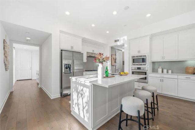 148 Follyhatch, Irvine, CA 92618