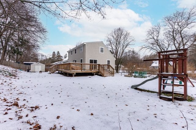 7 Baben Rd, Hudson, MA 01749
