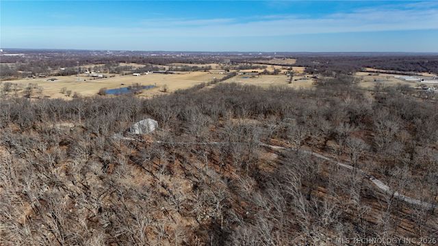 13785 E 520 Road, Claremore, OK 74019