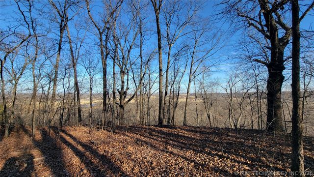 13785 E 520 Road, Claremore, OK 74019