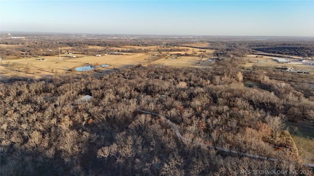 13785 E 520 Road, Claremore, OK 74019
