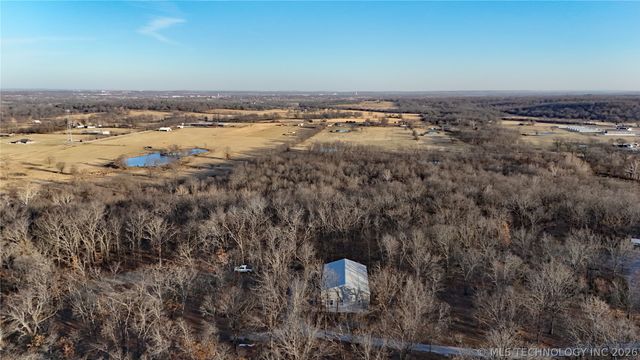 13785 E 520 Road, Claremore, OK 74019