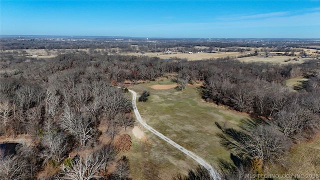 13785 E 520 Road, Claremore, OK 74019