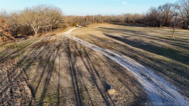 13785 E 520 Road, Claremore, OK 74019