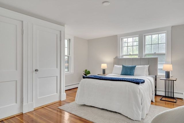 5 Maple St, Lexington, MA 02420