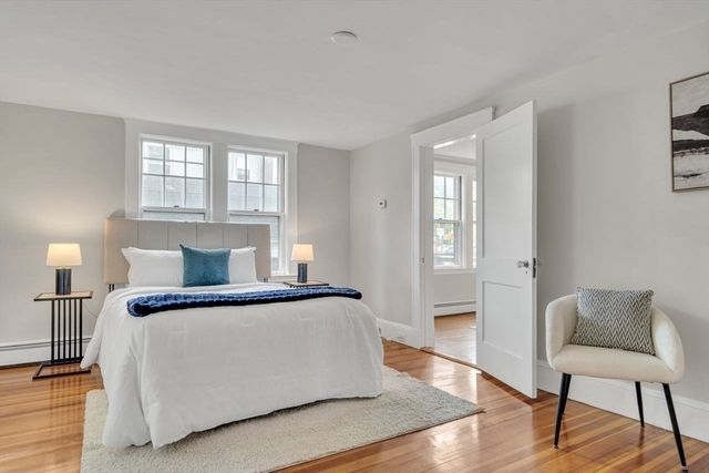 5 Maple St, Lexington, MA 02420