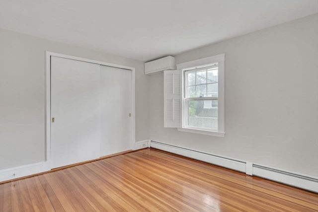 5 Maple St, Lexington, MA 02420