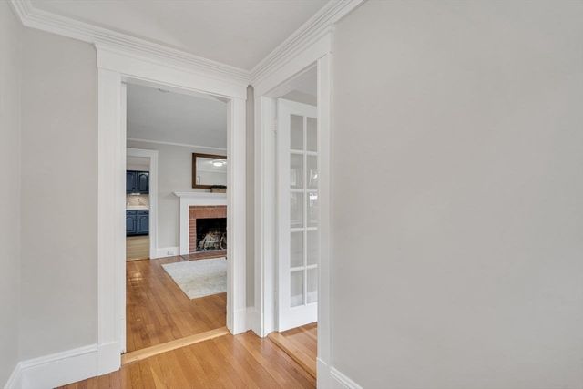 5 Maple St, Lexington, MA 02420
