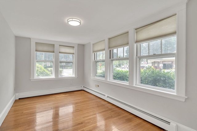 5 Maple St, Lexington, MA 02420