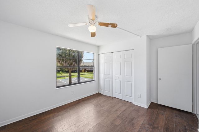 5154 Breckenridge Place 42, West Palm Beach, FL 33417