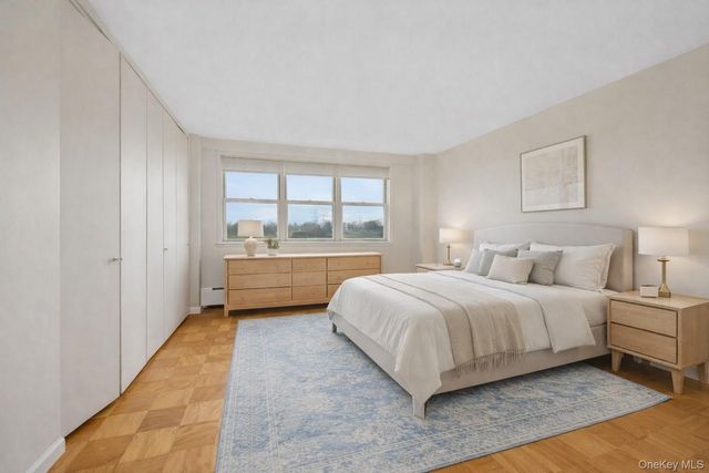 615 Palmer 1004, Yonkers, NY 10701