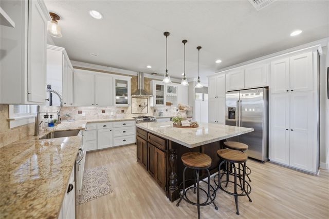 305 Affleck Road Road, Brenham, TX 77833