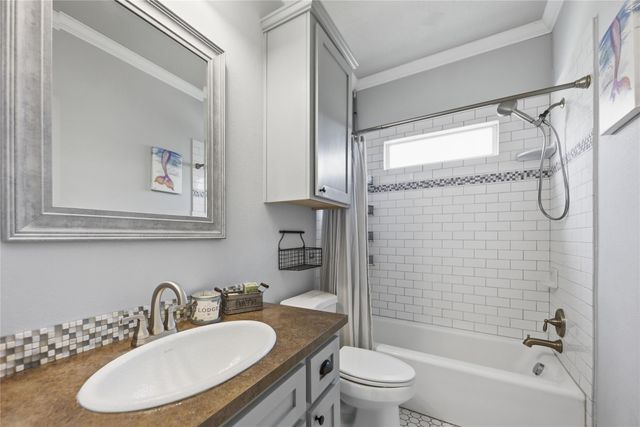 305 Affleck Road Road, Brenham, TX 77833