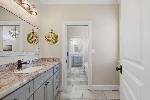 305 Affleck Road Road, Brenham, TX 77833