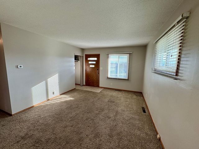 303 6th Avenue SW, Stewartville, MN 55976