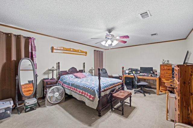 20 Oakbrooke Drive, Sherwood, AR 72120