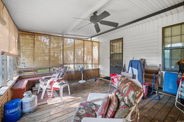 20 Oakbrooke Drive, Sherwood, AR 72120